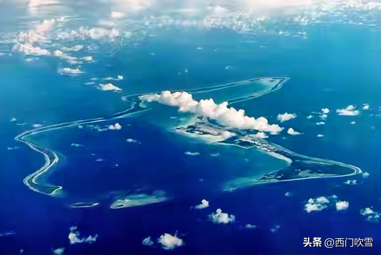 惊天一击！伊朗导弹飞越4000公里，直戳美军印度洋心脏，特朗普“削弱论”被狠狠打