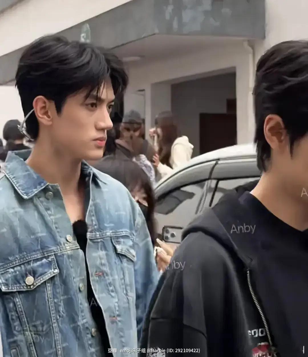 郭敬明的训练营成员线下状态 