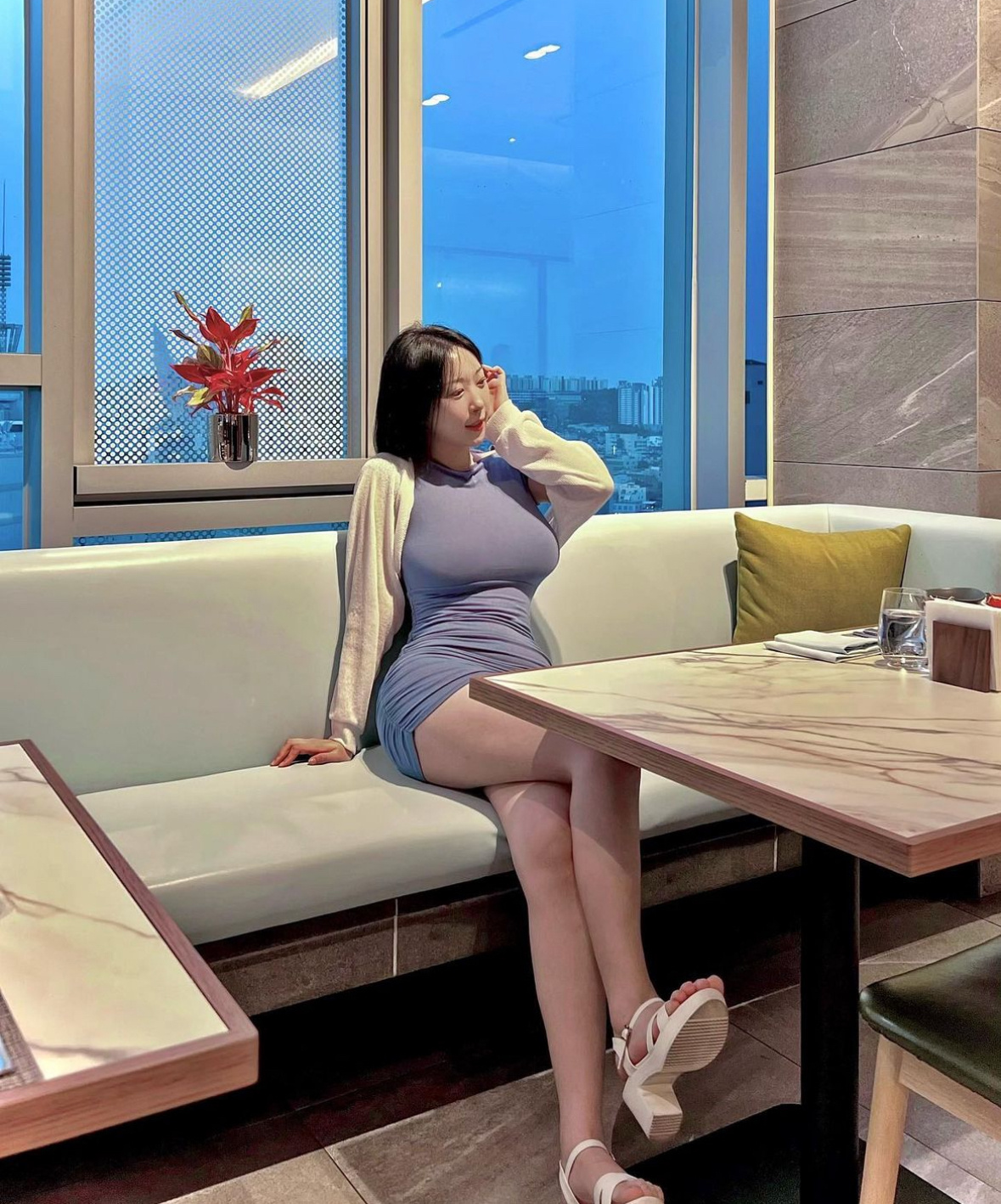 我爱吃肉，认真且怂，从一而终 ​​​
