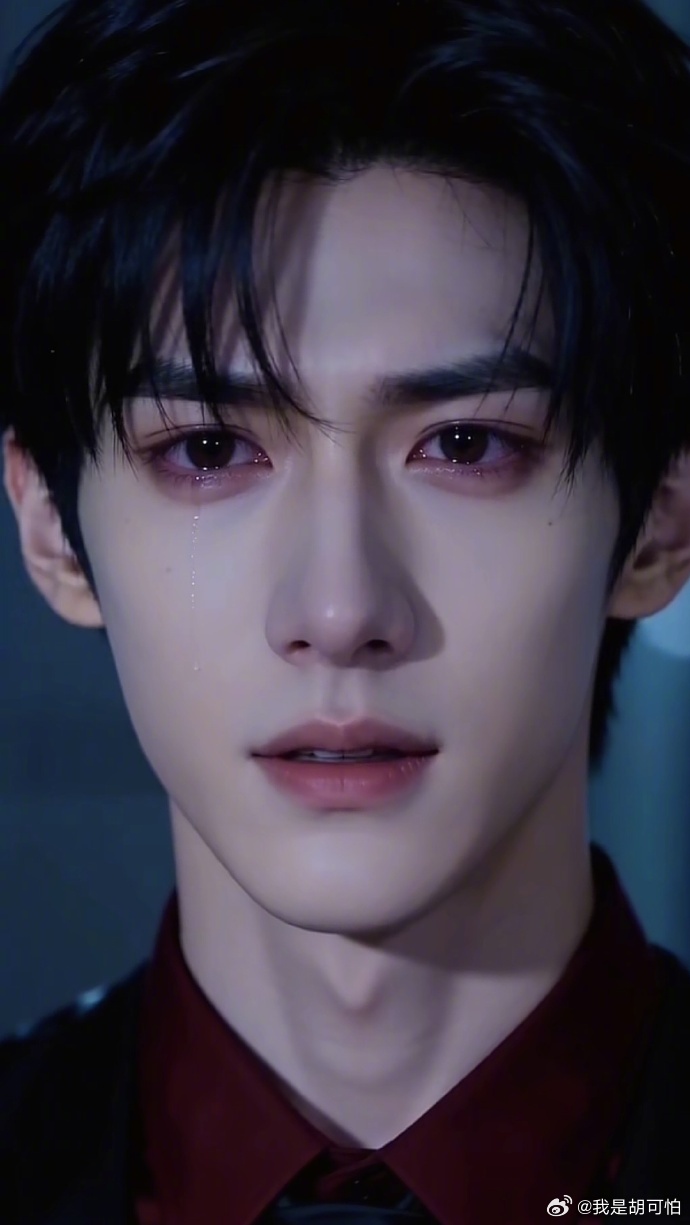 AI造脸最大的问题：精致到没有灵魂。皮肤完美无瑕，五官比例精准，就是少了人脸上最