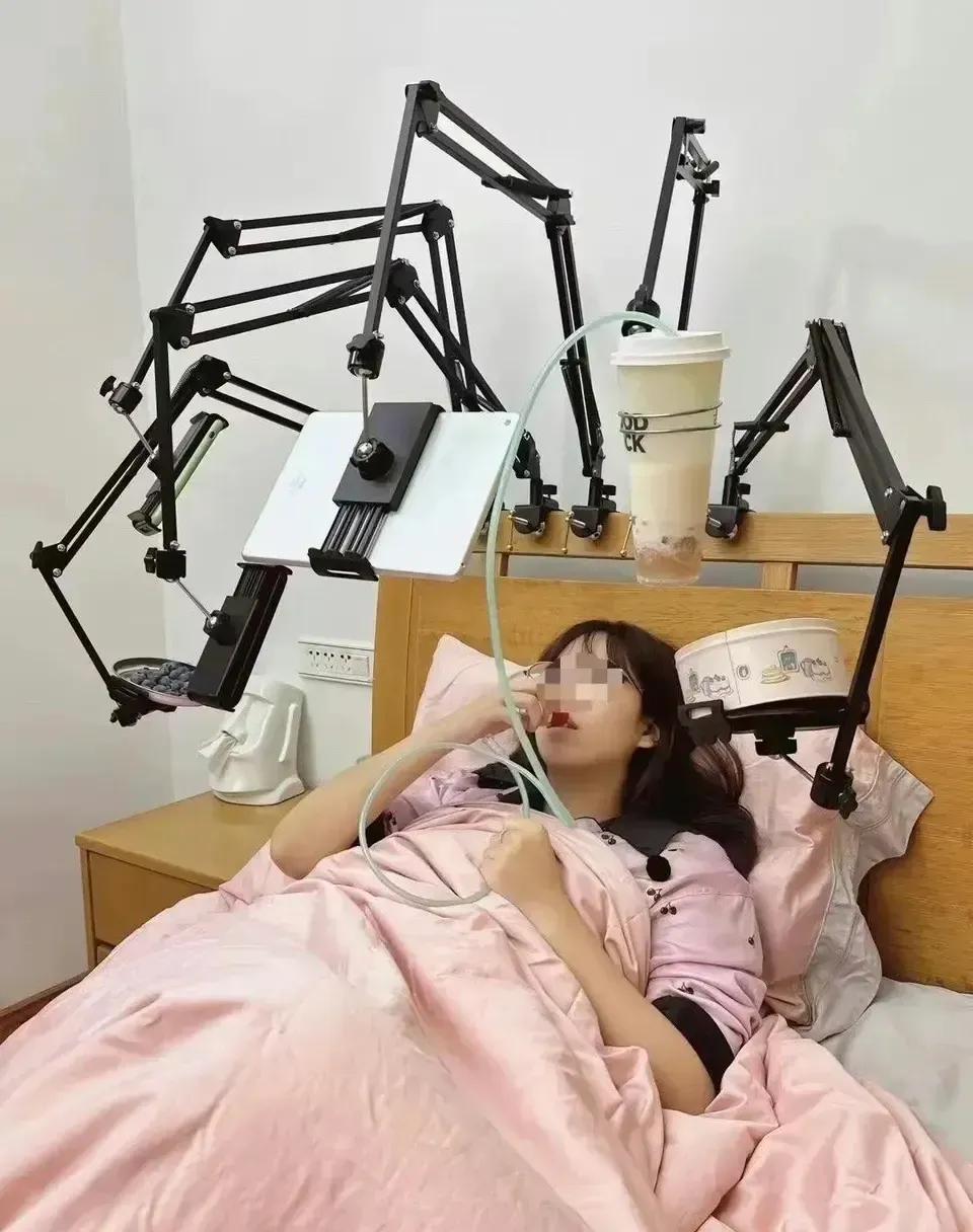 其实对于这样子的享受，我多多少少是有一点点不理解的，这样子真的一点都不难受吗？[