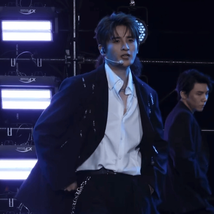 #张远是怎么发现跳操这个赛道的# 张远好卷（笑哭）不仅自己要成为健身达人，还要拉