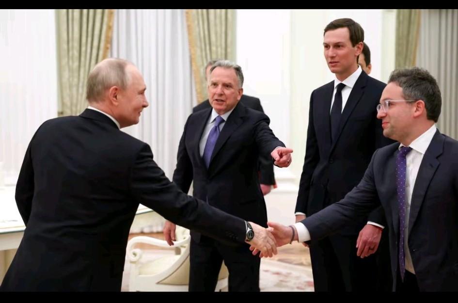 俄罗斯，乌克兰，美国在阿联酋谈判，其实我觉得没有必要谈。其他都没必要，主要是领土