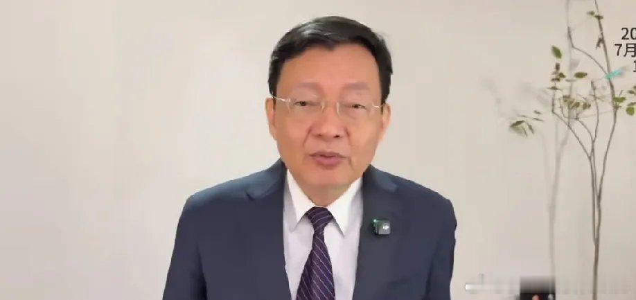 近段时间，李大霄疯狂看空股市。虽未直接提及A股，但他指出美国和韩国股市存在泡沫。