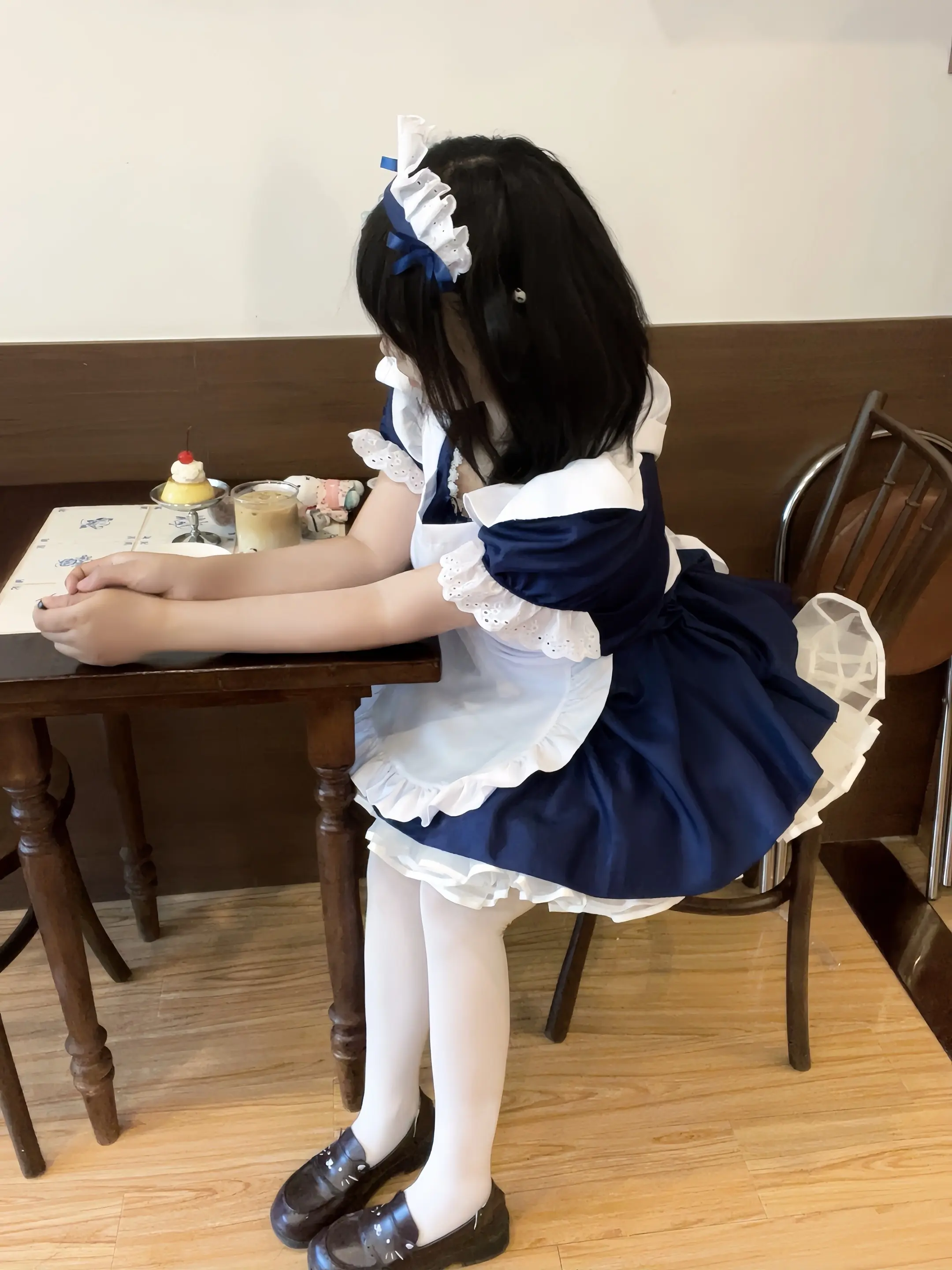 如果什么都是淡淡的就好了 不开心是淡淡的 痛苦是淡淡的  哪怕幸福也好...