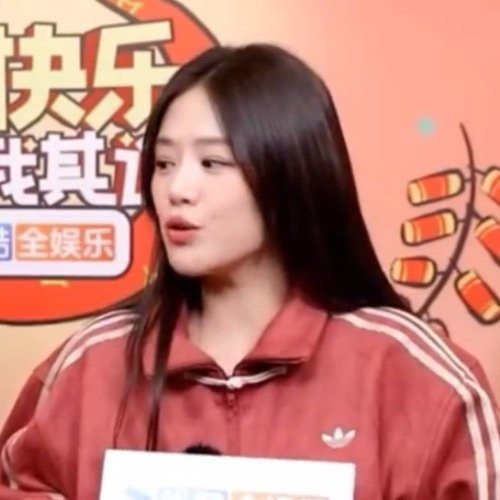 马思纯接春晚邀约经纪人差点喜极而泣马思纯在接到春晚邀请时感到非常激动，她的经纪人