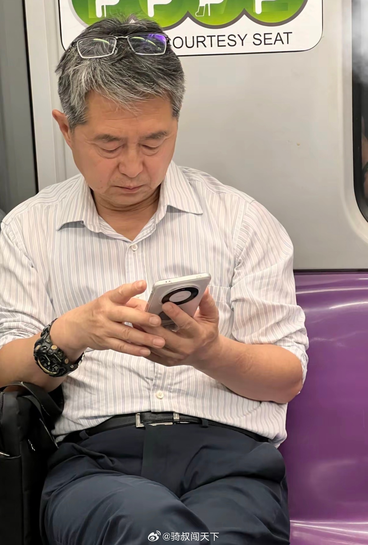 战损版齐夏十日终焉剧版肖战 为什么说顶流肖战就是“天选之人”？肖战新剧人设，有点