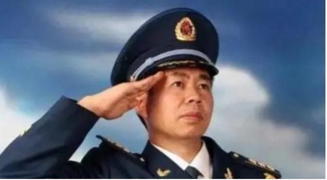 中国战略家戴旭：美国的国土安全距离超过8000公里，中国却是0公里，为什么？中国