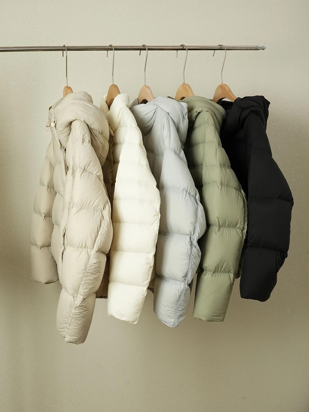 近段时间，山姆超市售卖的RR女士经典羽绒服走红，售价499元，充绒量达400克，