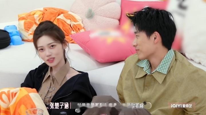 张楚子涵因异国恋焦虑喜欢你我也是 楚楚问子华会不会留下的样子真的太让人心疼了！高