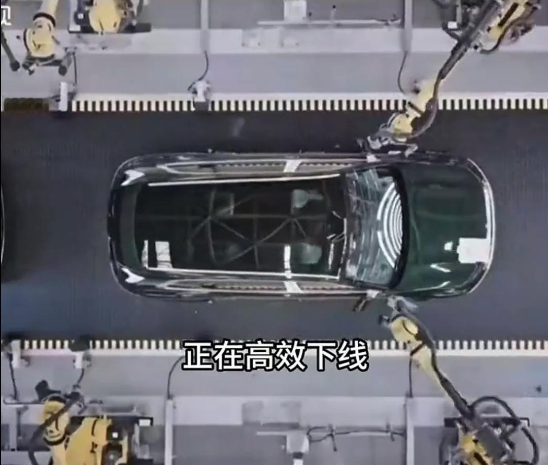 快讯：砸115亿！赛力斯与华为“绑”得更紧了
 
9月29日，赛力斯公告称 已全