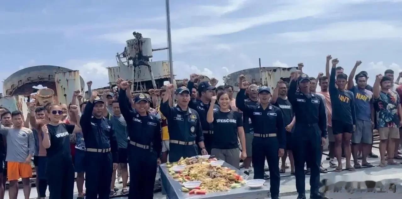 终究还是失手了！菲律宾补给船突破中国海警防线，成功向仁爱礁