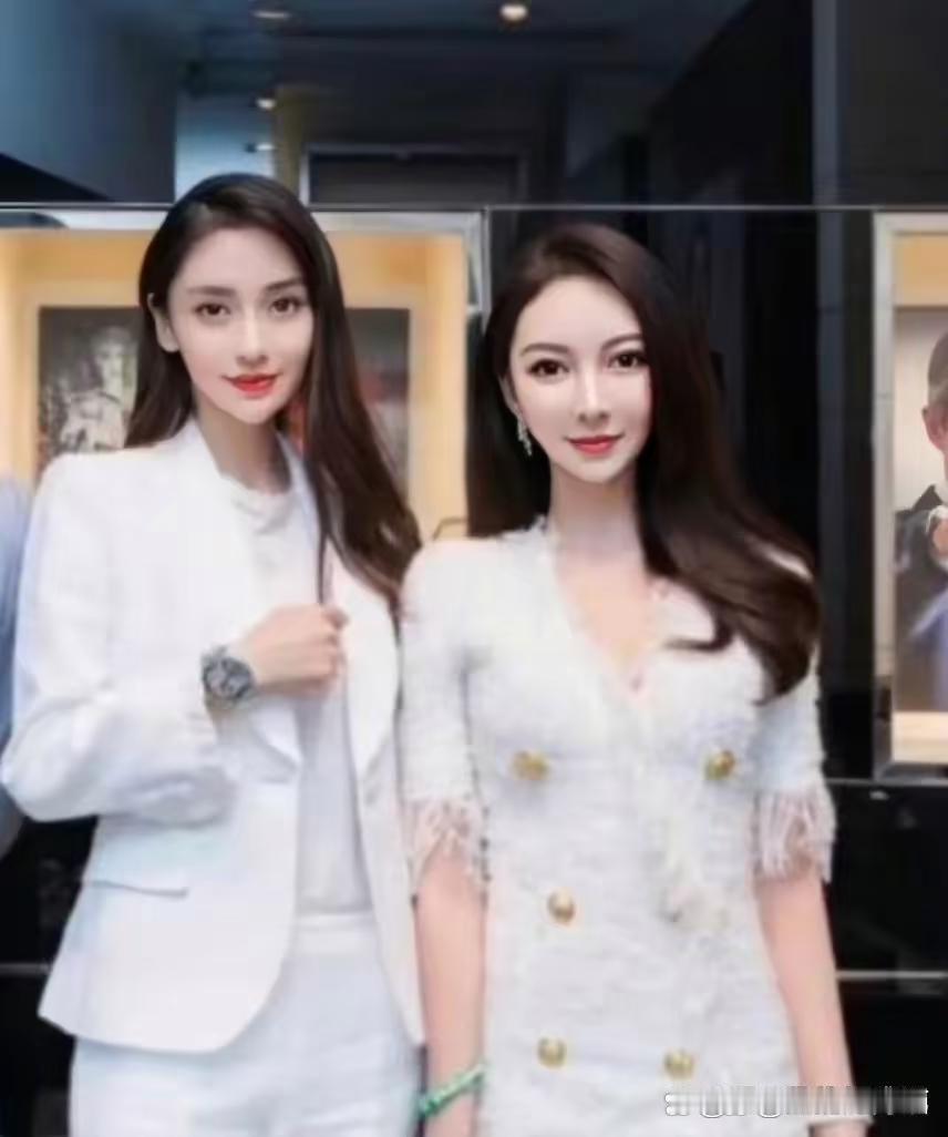 杨颖之前居然和叶柯认识，这奇妙的缘分。 ​​​