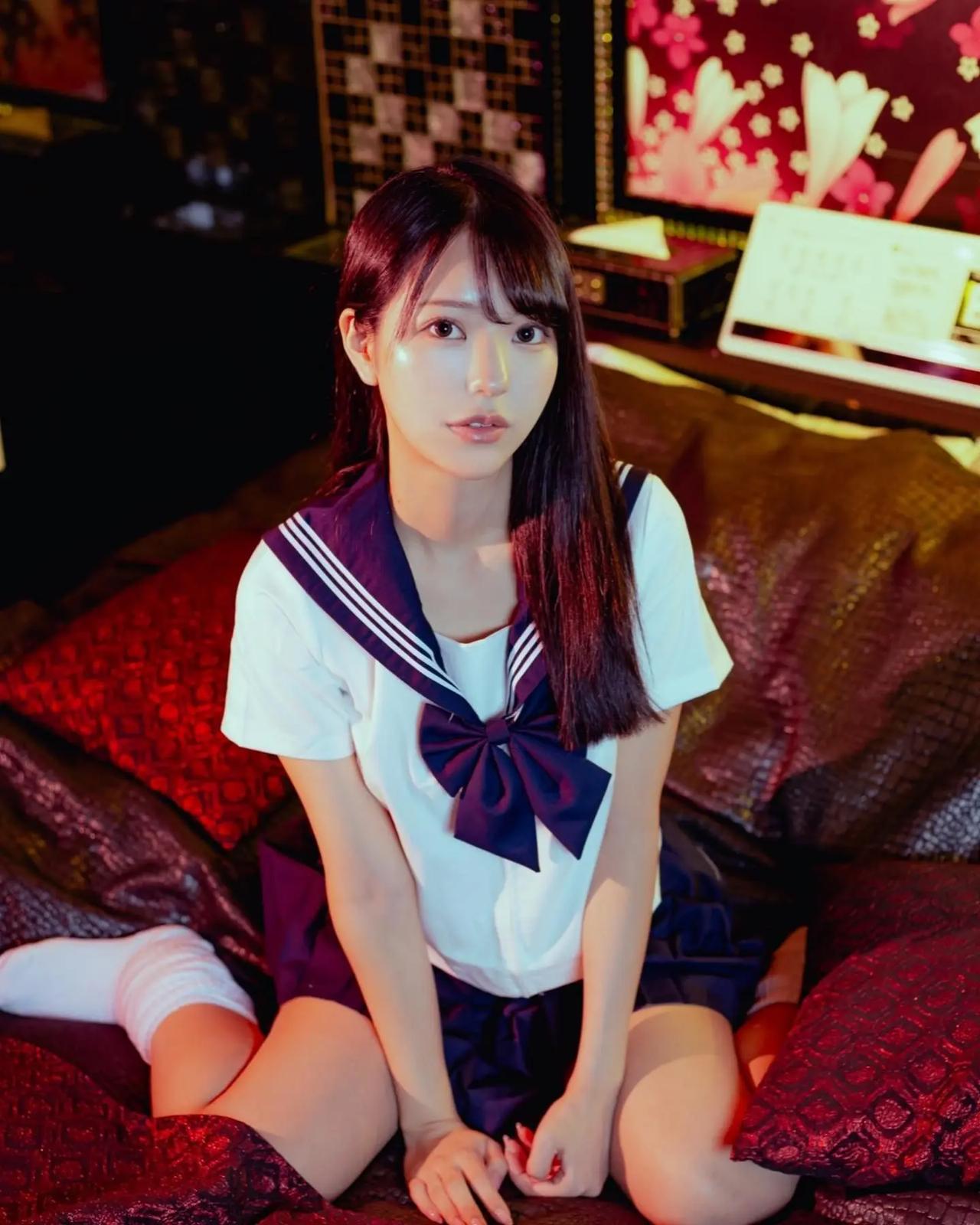 浅野心ちゃんの色っぽい制服姿 浅野こころjk制服cosplay
