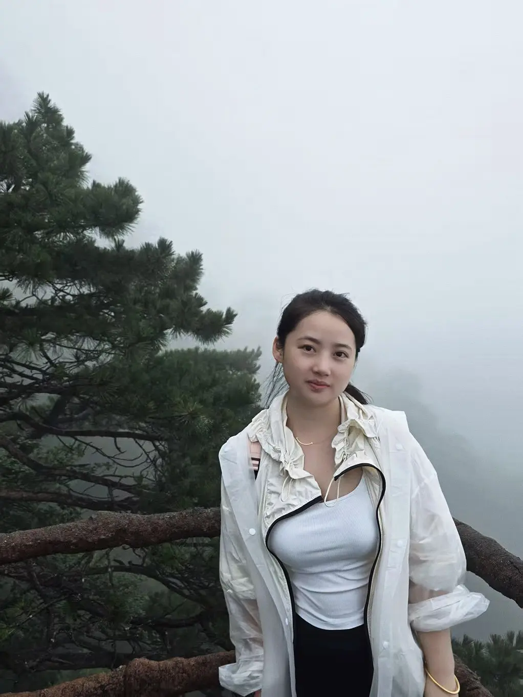 黄山你对我很不好 大雨大雾
