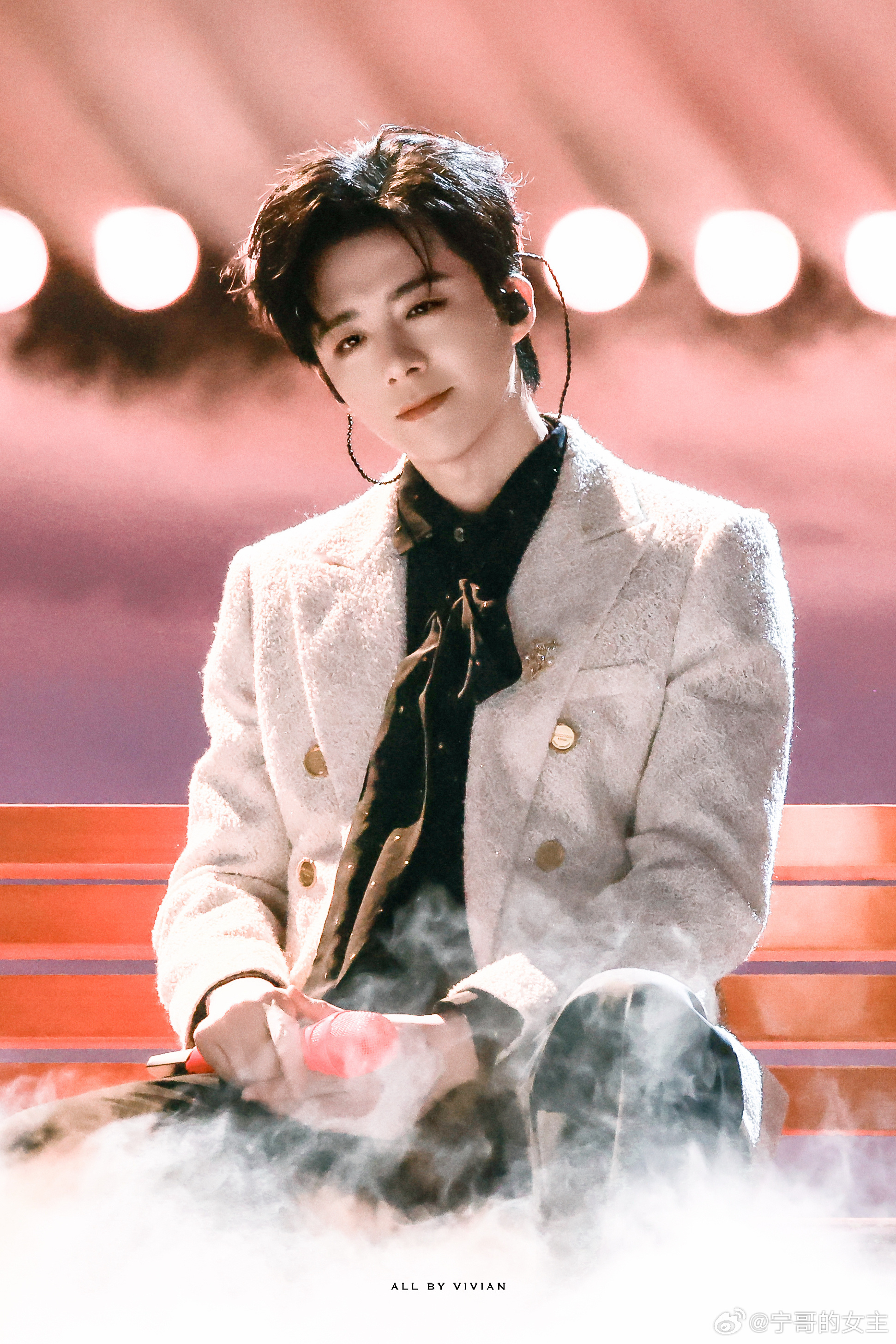 同频的人无论相隔多远都会互相吸引老大在直播中说自己努力是为了让自己有更多选择好巧