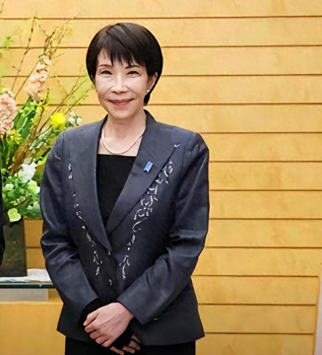 《DNA验了，亲生的；心验了，不熟的》