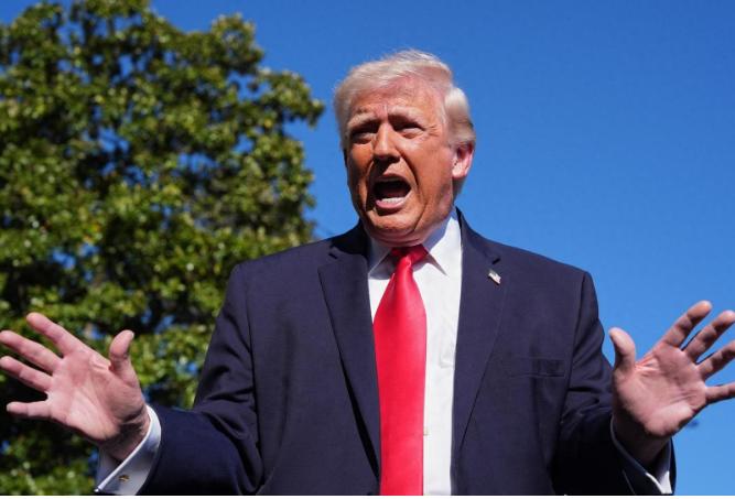 不想访华了？
 
特朗普突然召回驻华大使，财长公开骂中国！不是不来了，是戏演给几