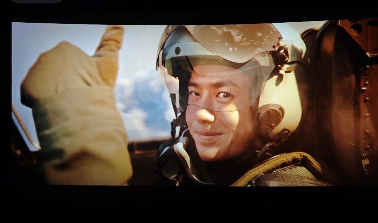 雷宇👍🏻 ​​​