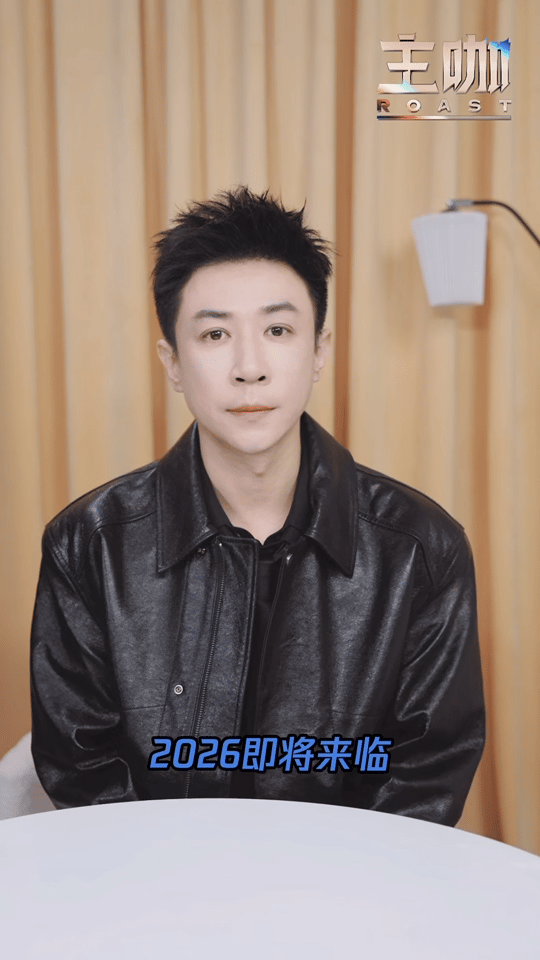 张维伊别笑你也过不了第二关 张维伊拆螺丝钉的样子太好笑！拿着工具一顿忙活，嘴里还