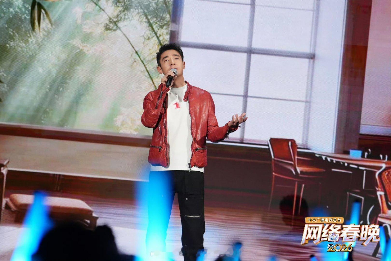 央视F4 四个人吵出八张嘴专治不开心！央视F4的同台就是快乐源泉，语速狂飙+花式