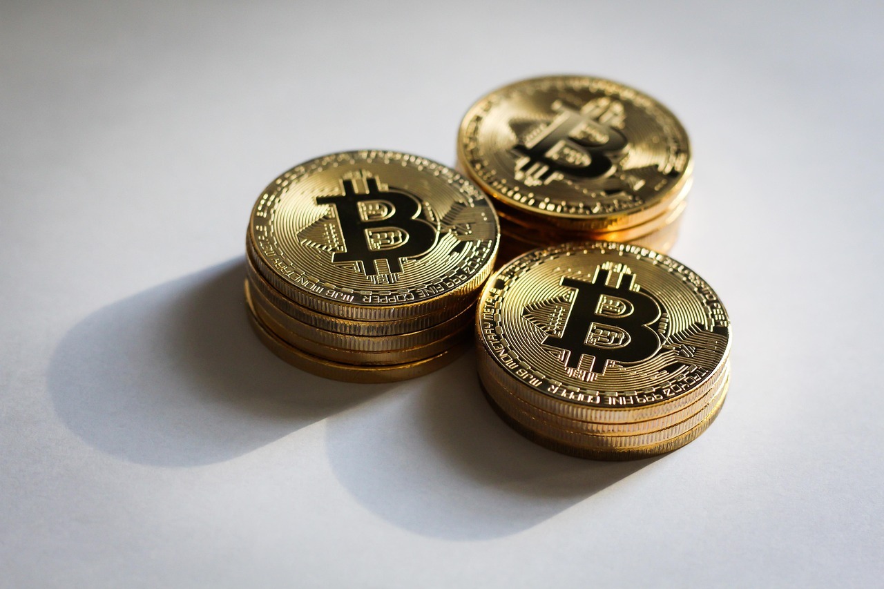 3000元可退定金，把U1预售推到1.1万台；但11.98万起、顶配近百万元，买