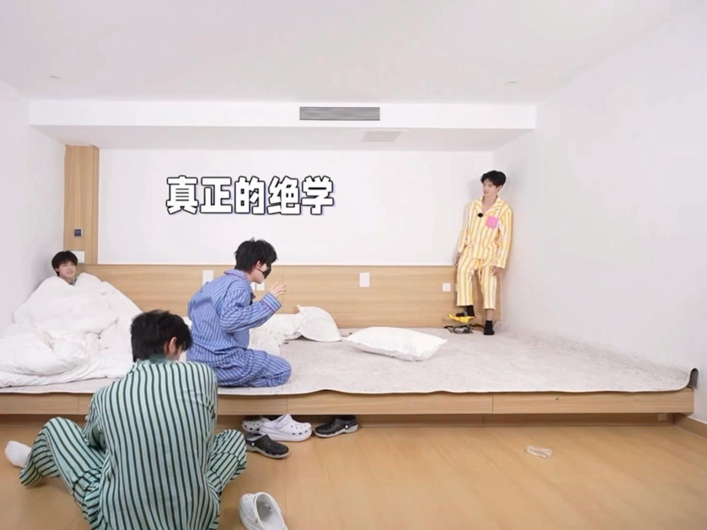 事不过三 但这一次我母是睁着眼睛的 所以完全不可置信地大喊出有挂啊！！ 
