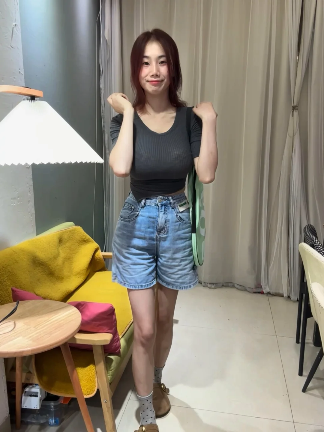 我这法令纹真是一言难尽😭