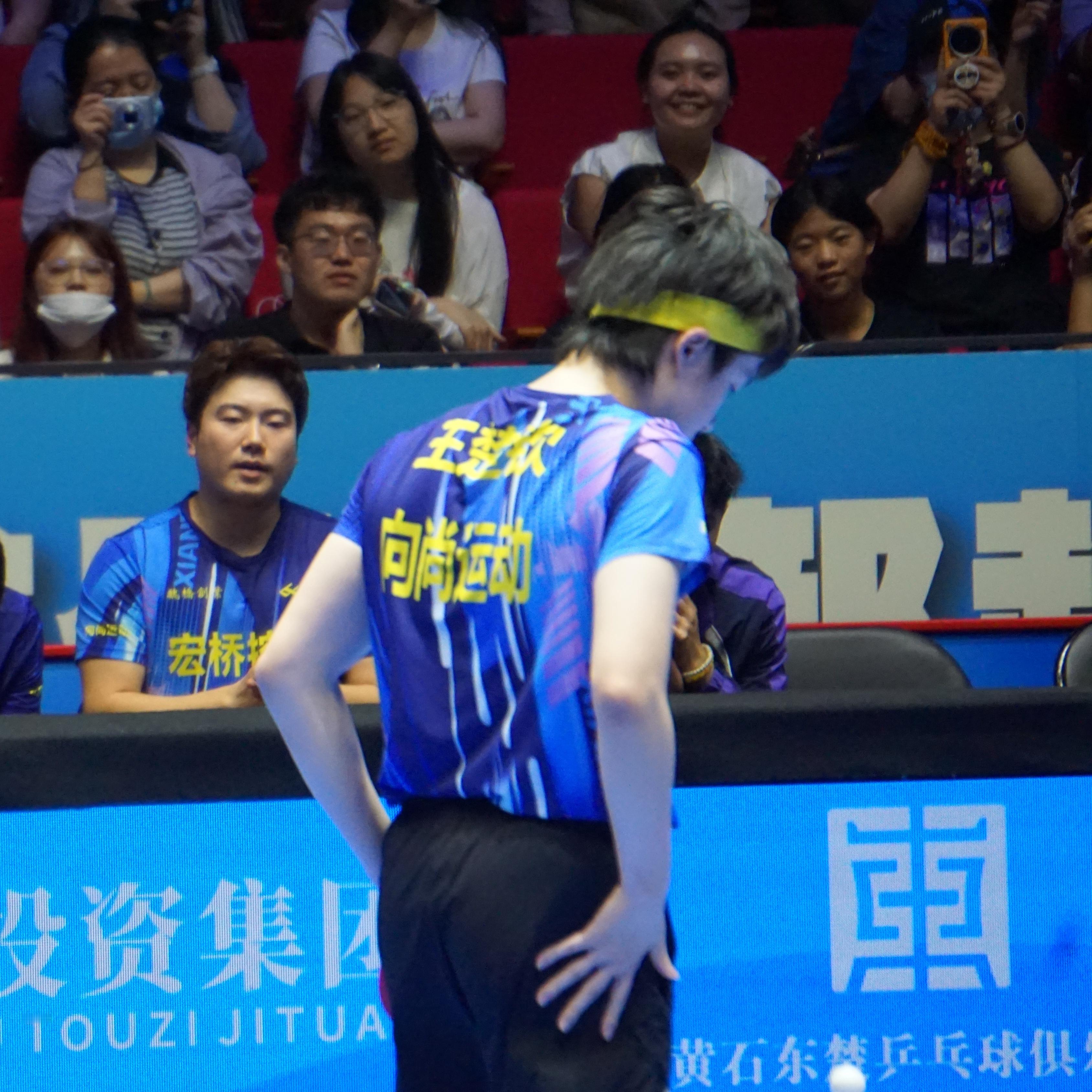 宝宝不能就你自己摸啊，我也要摸 ​​​