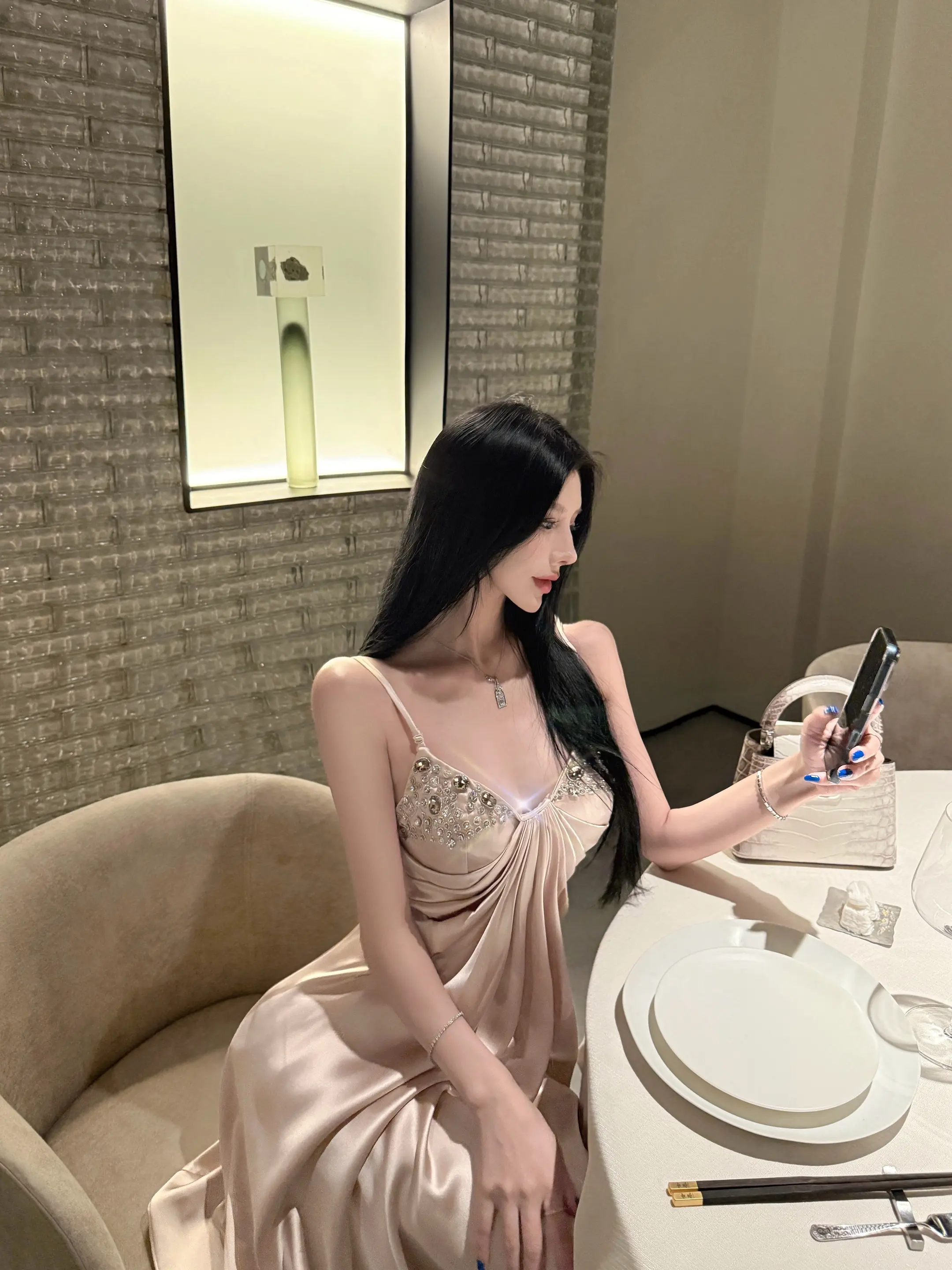 最近。
