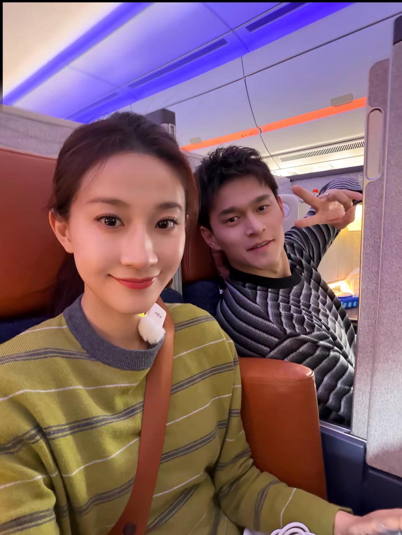 孙杨豆豆原来从小就有夫妻相。没头脑和不高兴 孙杨张豆豆