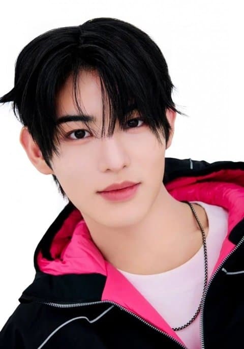 【热贴】今天刚公开的JYP新男团成员 