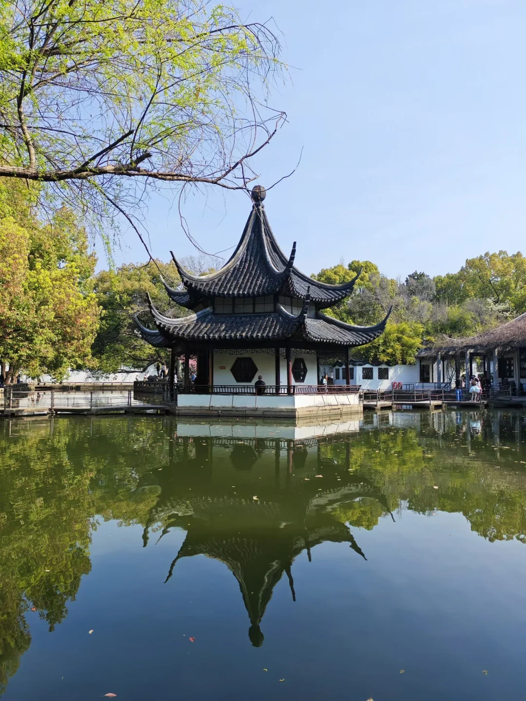 还是想趁着周末出去旅游