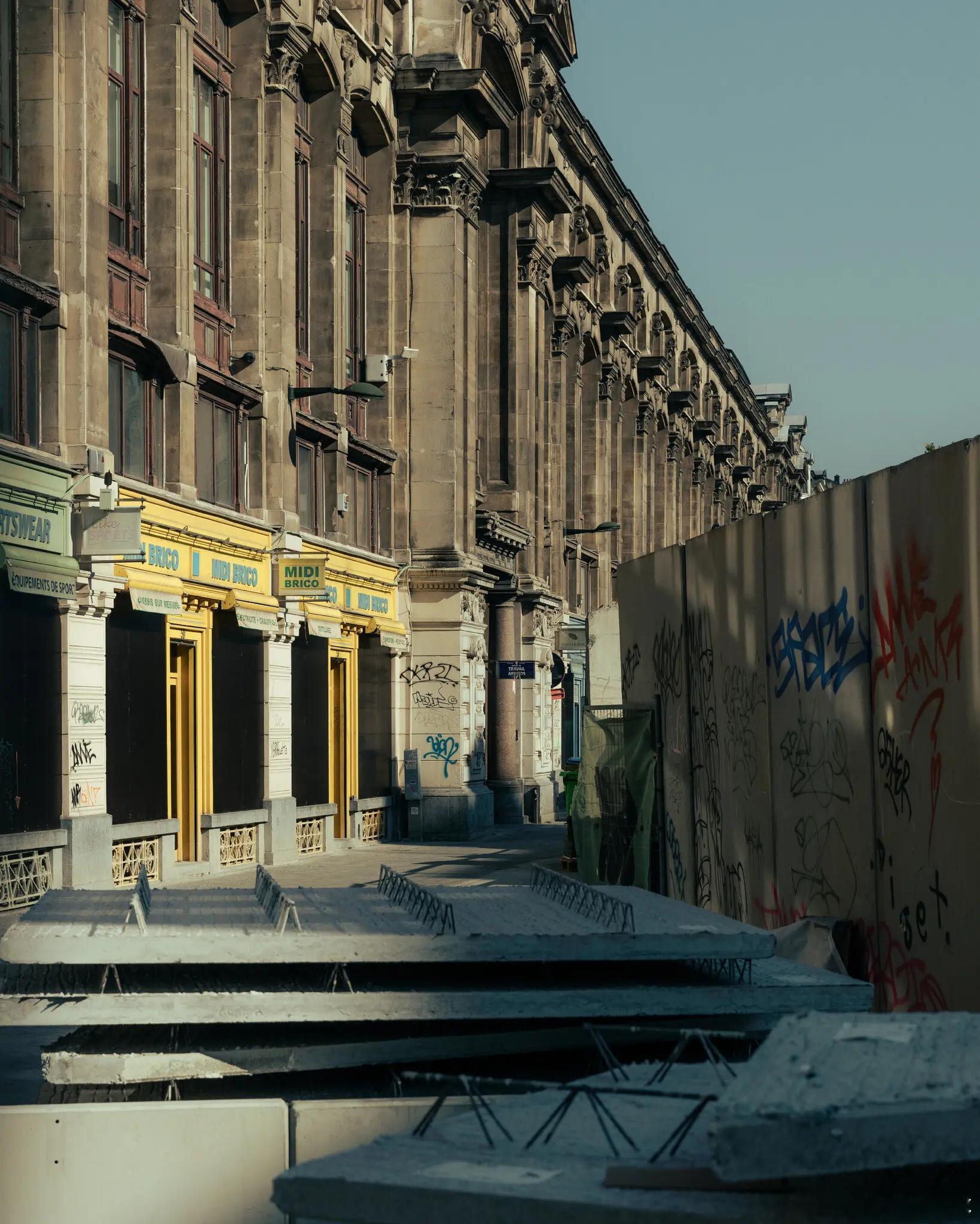 【纽约时报：欧洲正在衰落—很好】[省流：法国作家韦勒贝克长期描绘欧洲衰落。如今欧