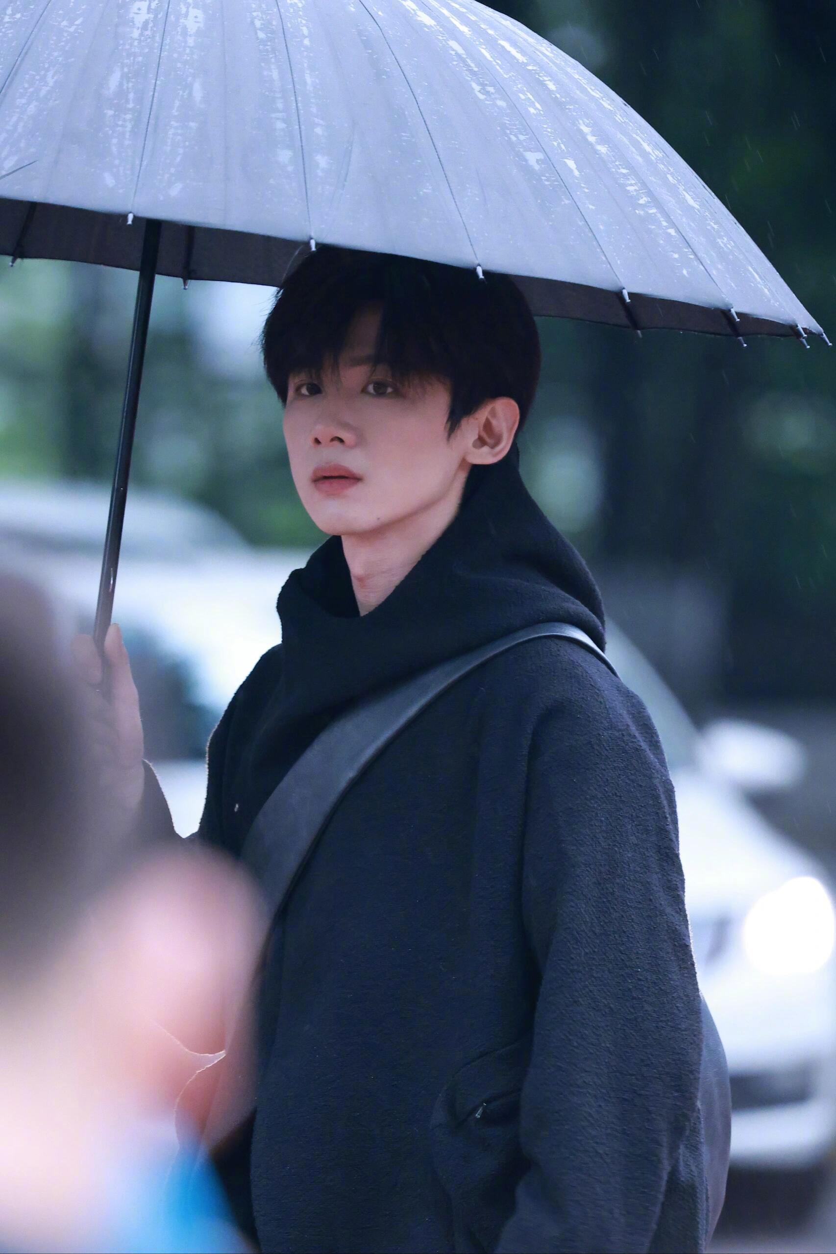 白敬亭丨一组生图直出无修的桑延 破碎的美丽的 ​​​