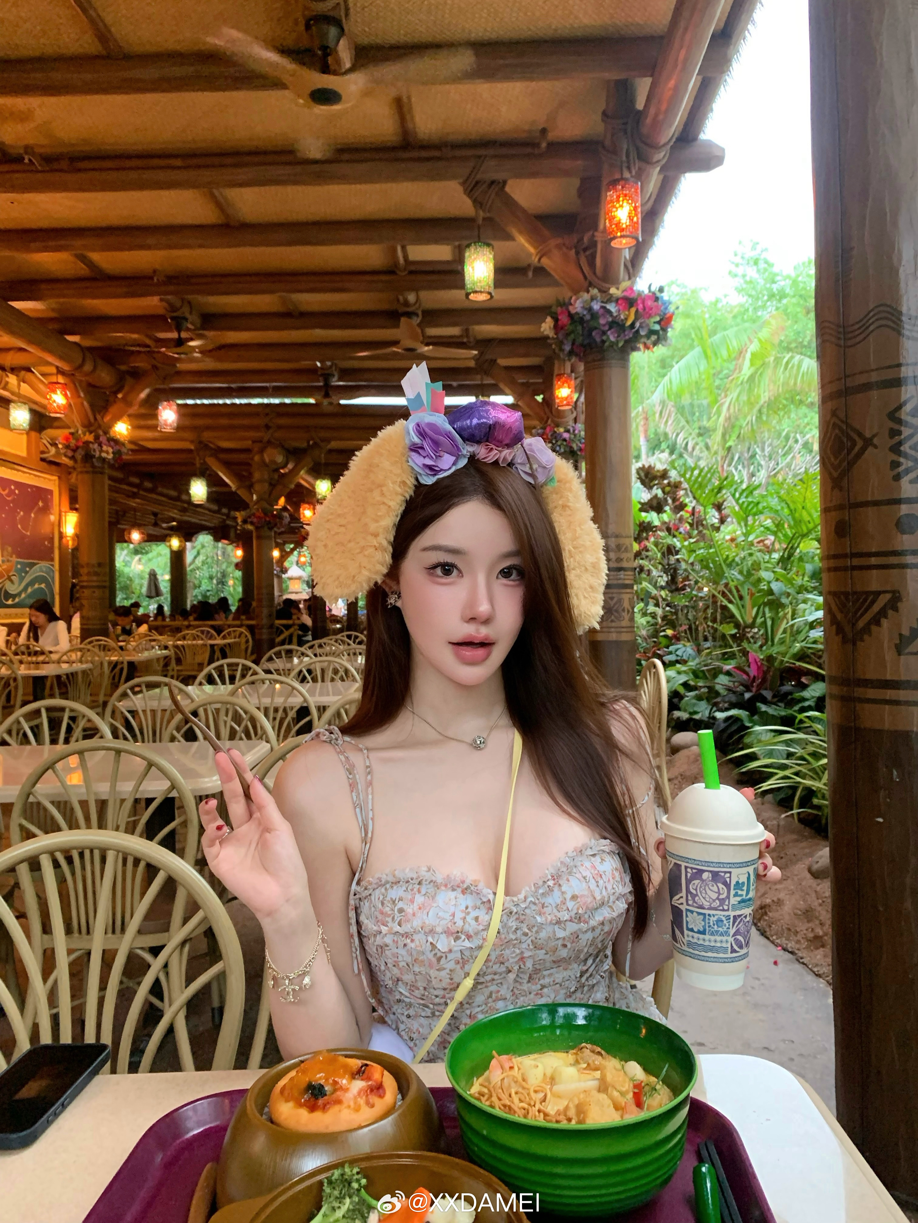 Have a magical day🏰✨🥖• ᴥ •🌭️ 