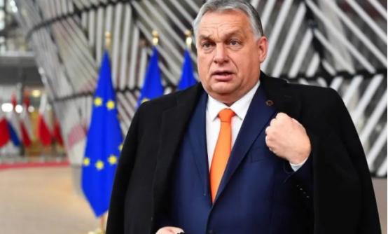 欧尔班骗骗别人也就罢了，别到最后连自己也忘了就行。据俄罗斯媒体报道，“白宫方面表