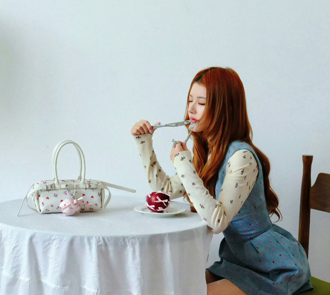 赵露思海盐系洋娃娃赵露思海盐系赵露思一款海盐系洋娃娃，清爽美丽型 