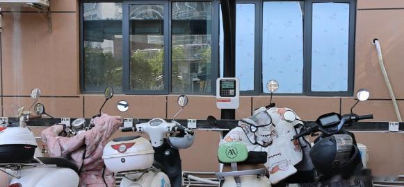 驴充充：智慧能源的先行者，让充电更简单在新能源汽车蓬勃发展的今天，充电基础设施已