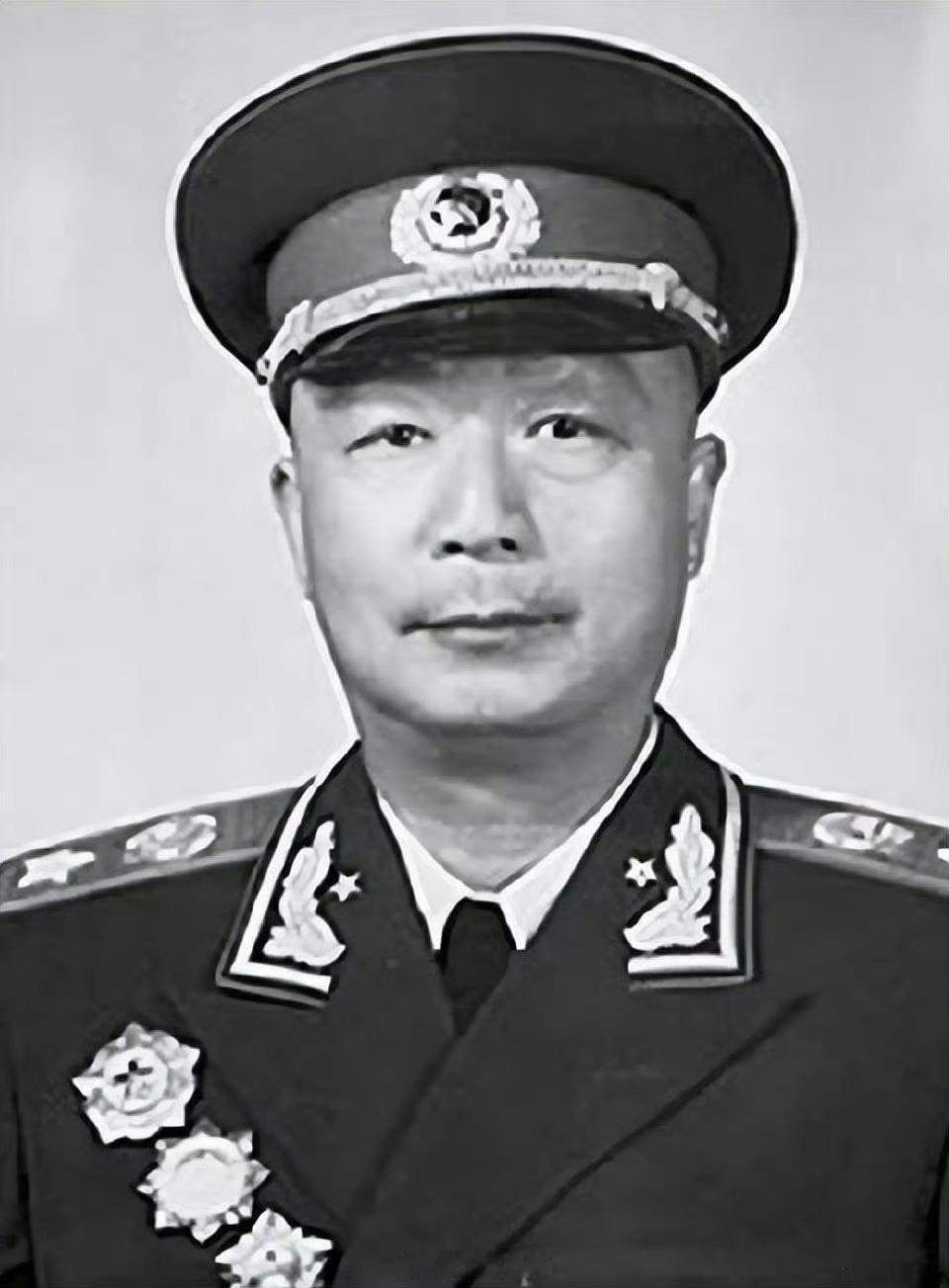 今天，聂荣臻元帅诞辰125周年，缅怀，致敬！   