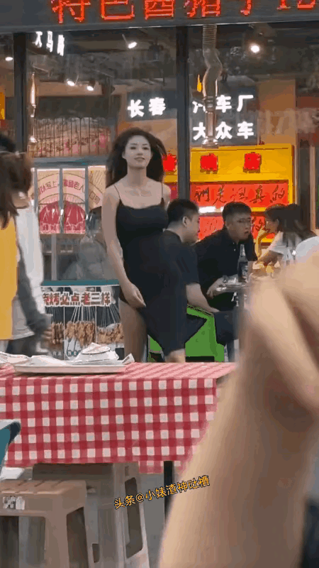 有故事的女人[大笑]不简单哦！[大笑]