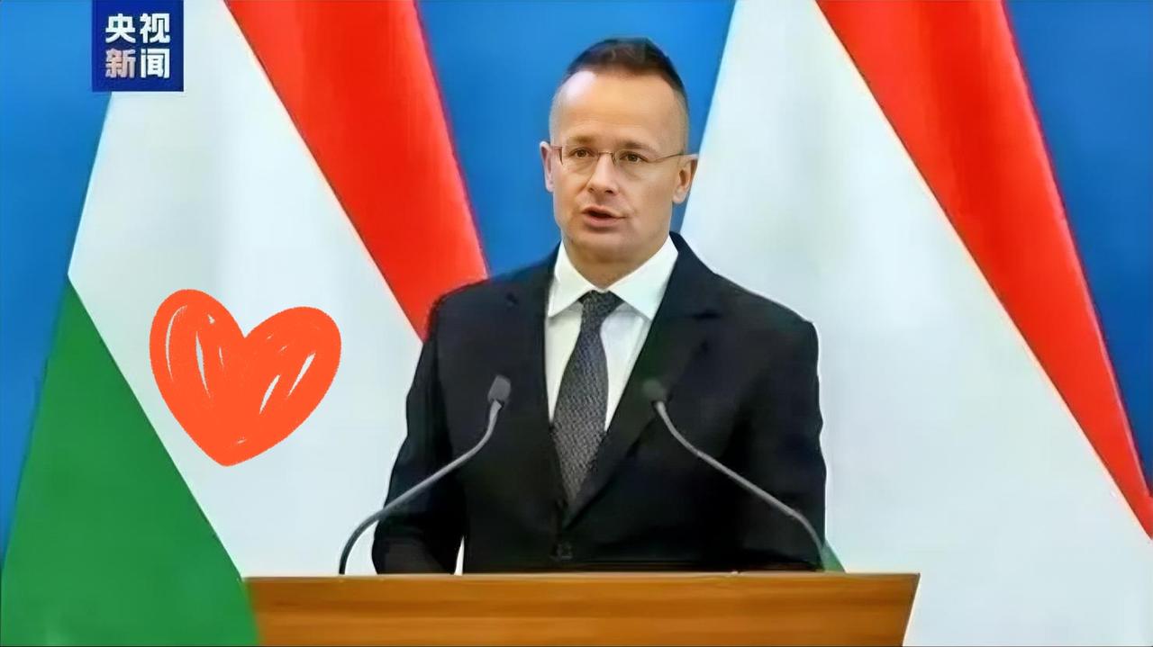 当地时间2月16日，匈牙利外长西雅尔多与到访的美国国务卿鲁比，在布达佩斯签署了一