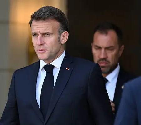 快讯！以色列胆大包天在黎巴嫩竟然打死一名法国士兵。
法国总统马克龙18日在媒体上