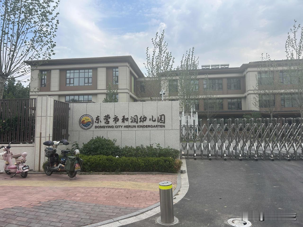 配建幼儿园
欢迎大家就读和润幼儿园