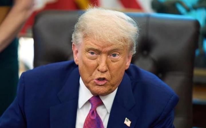 现在终于明白了，为什么特朗普与中国的贸易战突然熄火了，原来不是美国政府认输了，而