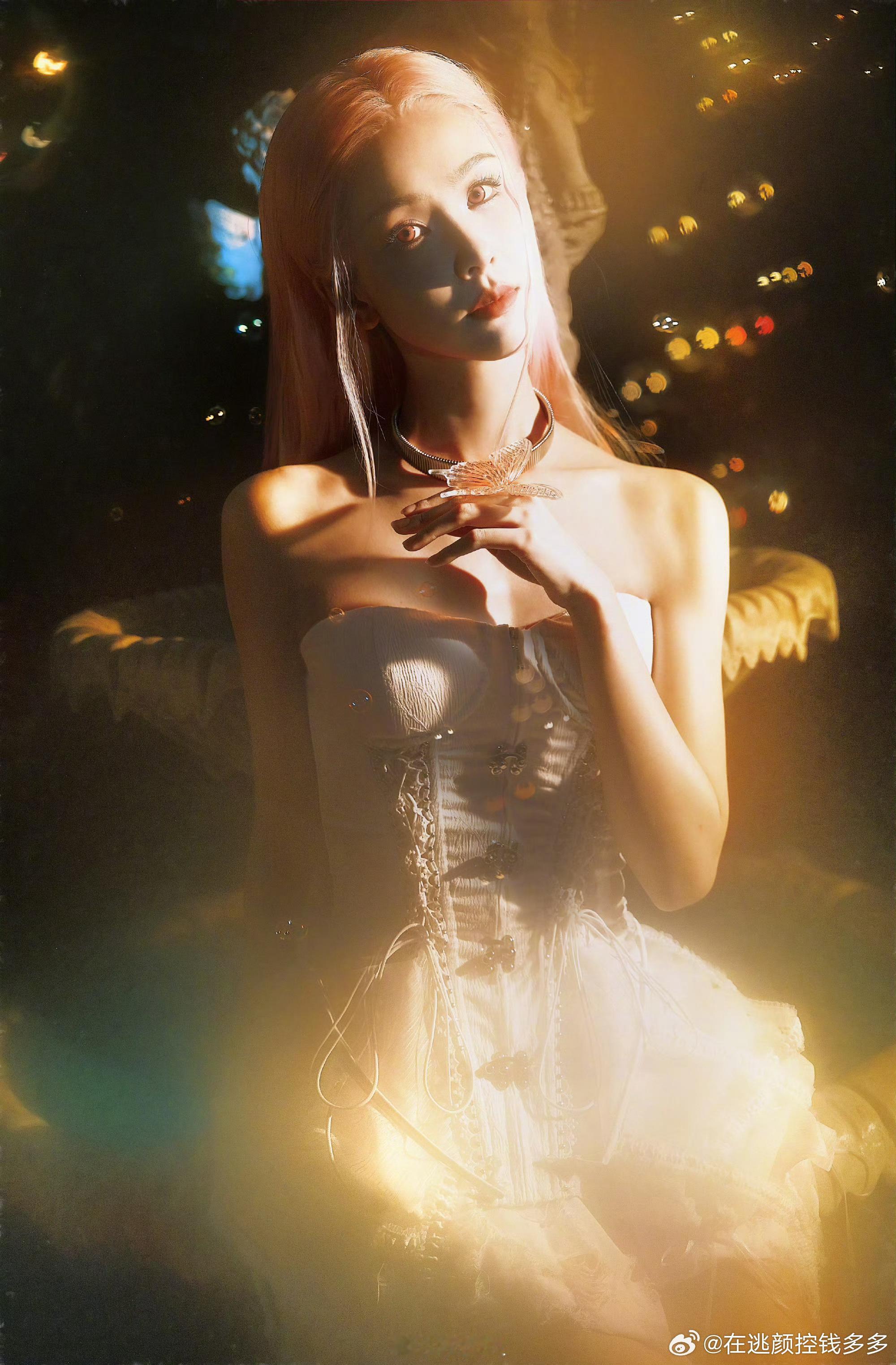 #陈都灵 机械姬#太美了太灵了，这就是人工智能塑造出来最完美的机械姬！陈都灵怎么