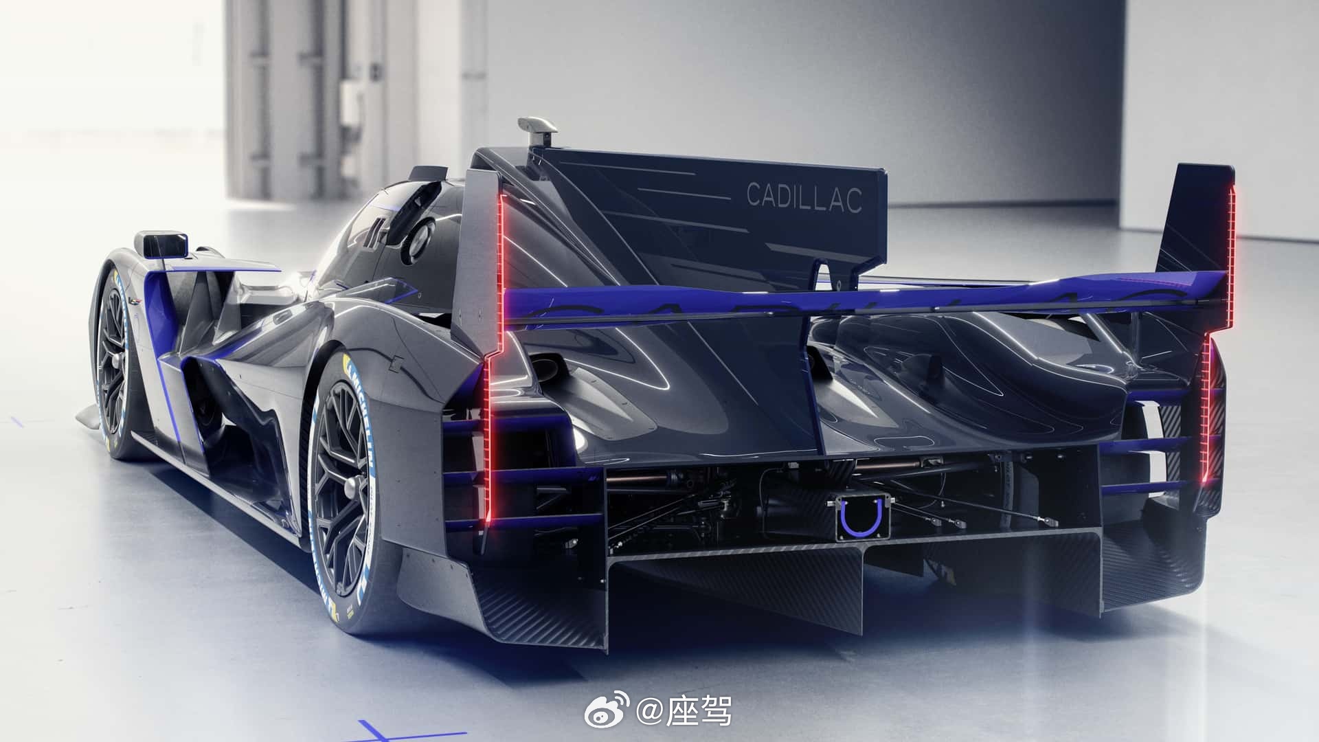 2026 蒙特雷汽车周期间的 The Quail 盛会上，凯迪拉克正式发布了全新
