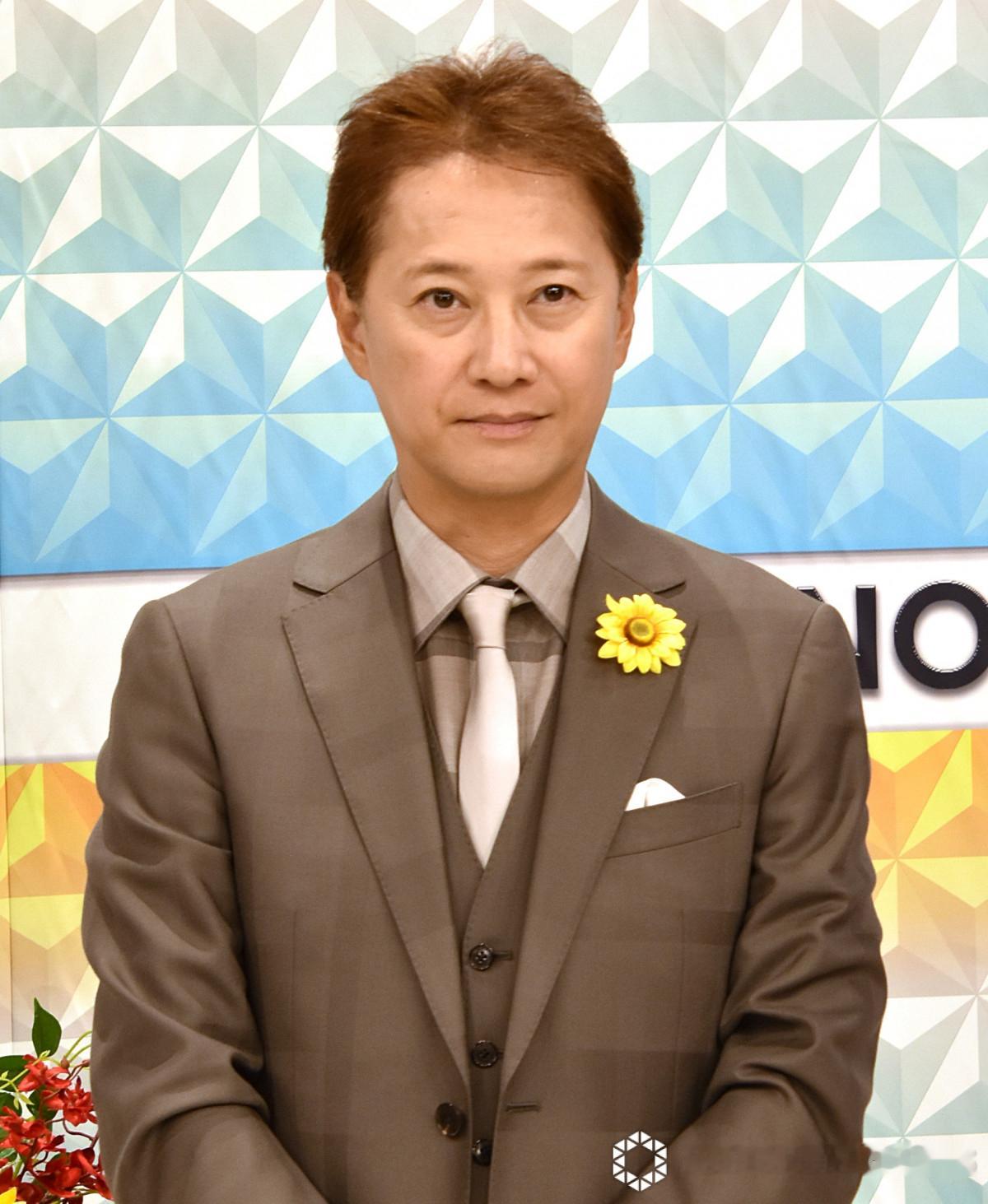 中居正广与娱乐圈女性的纠纷疑虑。或以高额和解金解决。密室中发生接近报警的问题？2