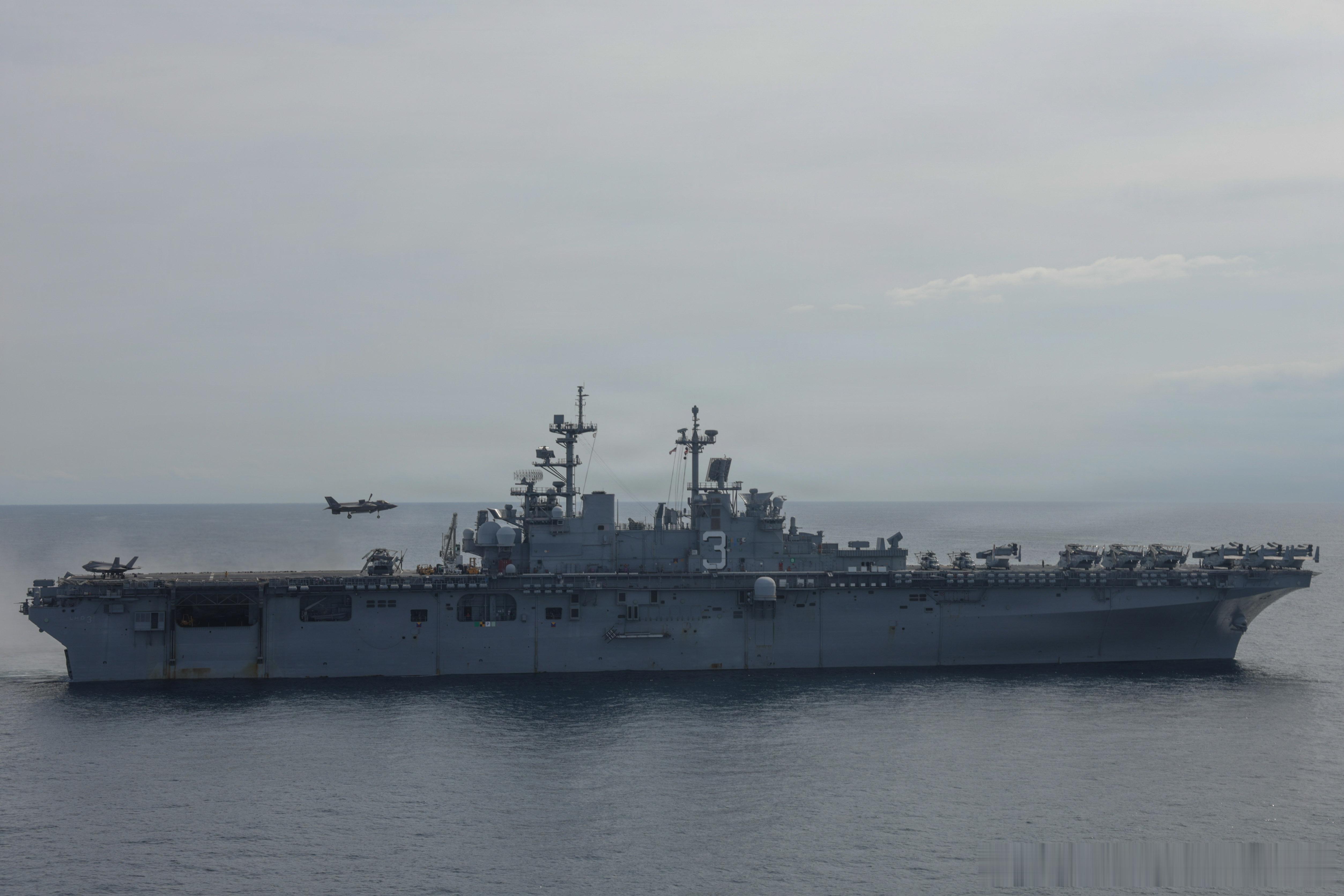 2026年6月19日，大西洋，USS Kearsarge (LHD 3) 