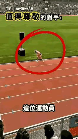 这场比赛感动了无数人！女选手参加5000米比赛，以绝对的优势遥遥领先，可是万万没